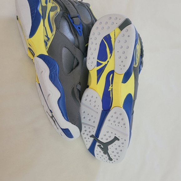 Air Jordan 2013 8 Retro GS‎ 'Laney' NWOT Girls Shoes Size 7Y Blue Yellow Gray - Picture 9 of 9